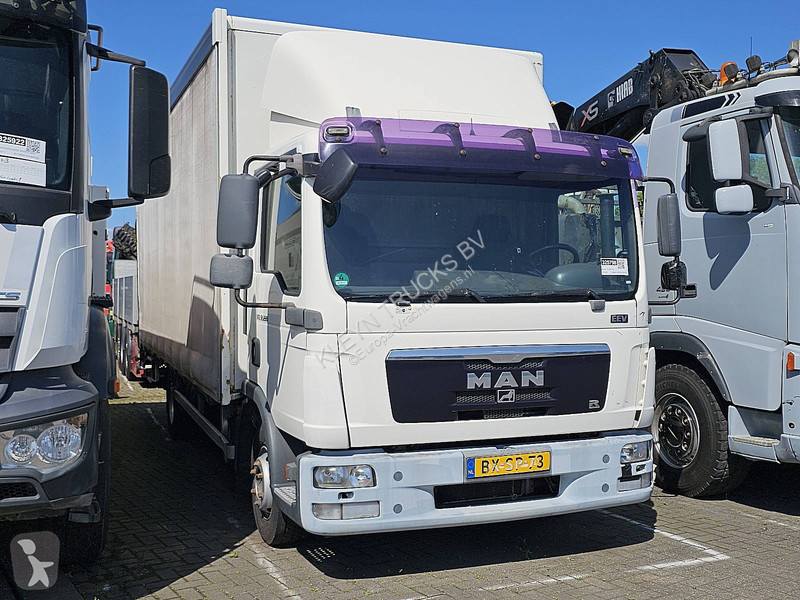 شاحنة MAN 12.220  ENGINE BROKEN