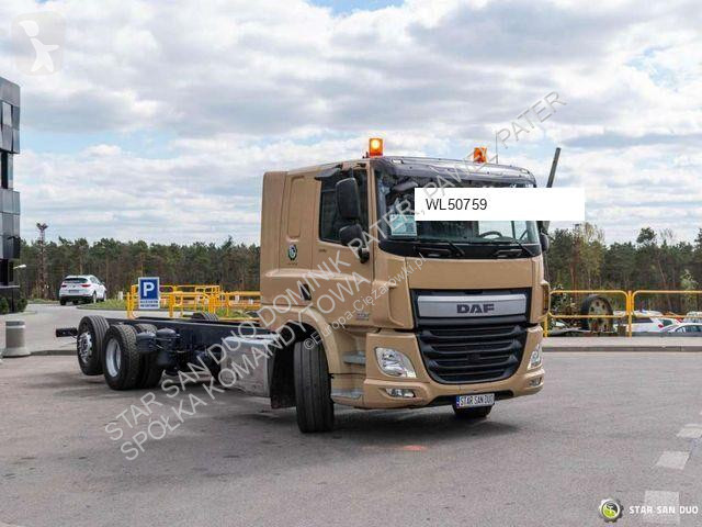 شاحنة DAF CF370 6x2 chassis built-in frame