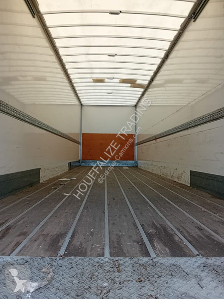 Camion MAN 340