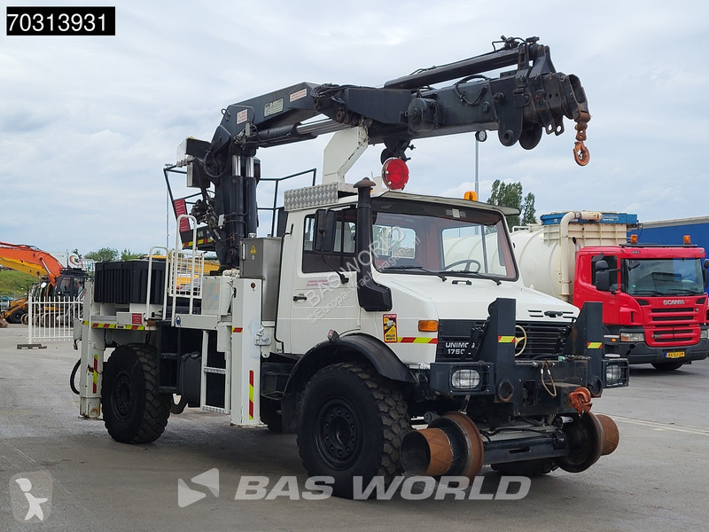 شاحنة Mercedes U 1750L38 4X4 4x4 Road-rail...