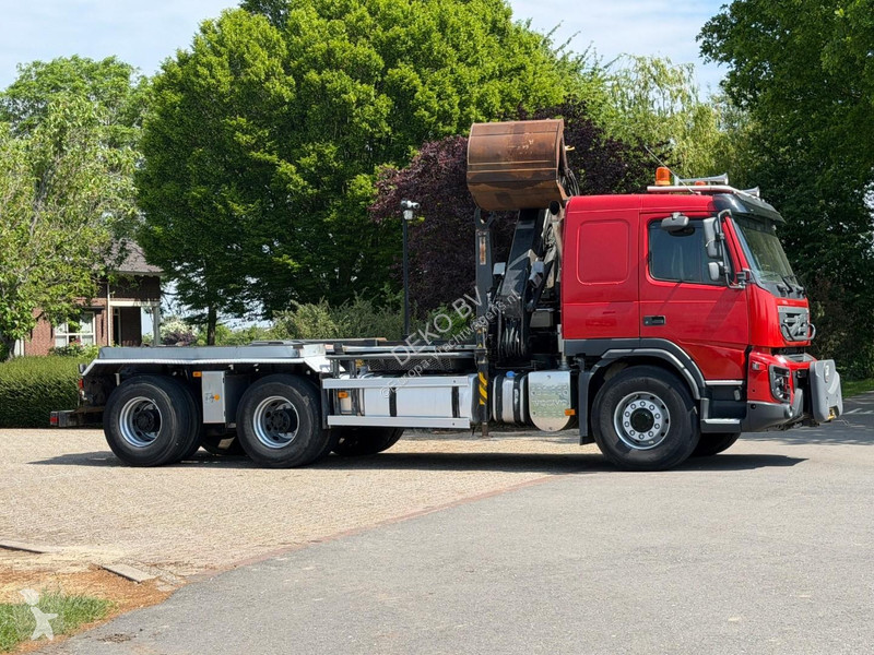 Kamion Volvo 460 EEV 6X4...