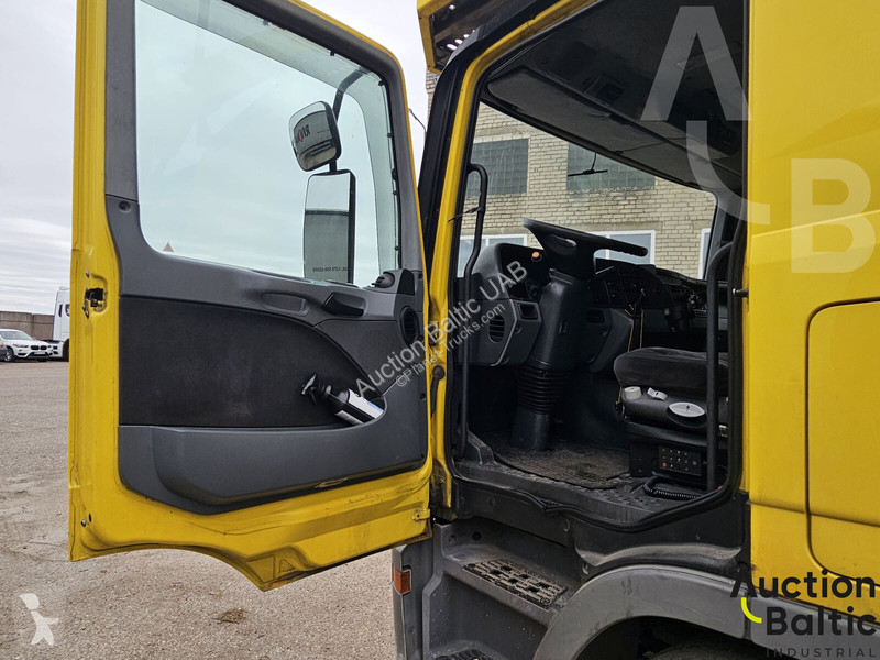 Camion Mercedes 930.05