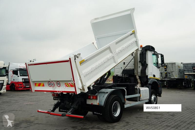 شاحنة Mercedes ACTROS 2038