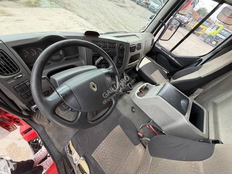 Teherautó Renault 220 DXI