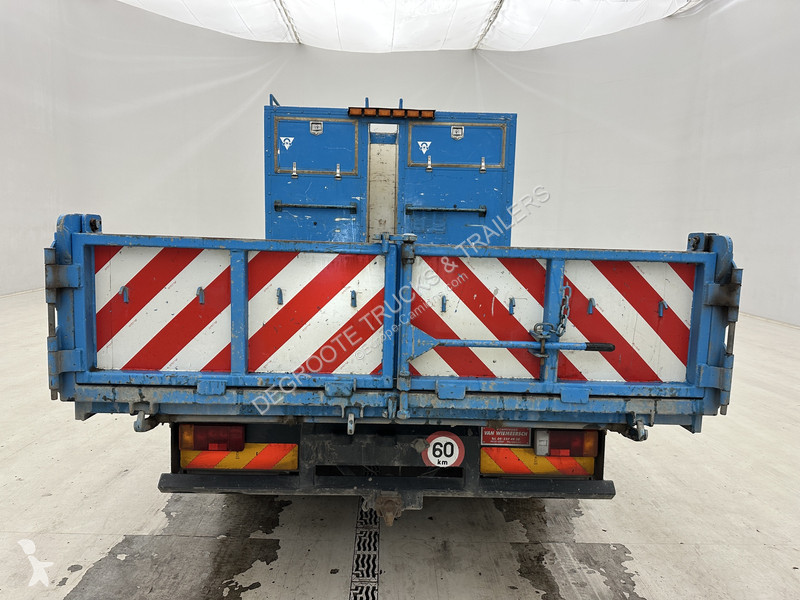 شاحنة Iveco 90E17