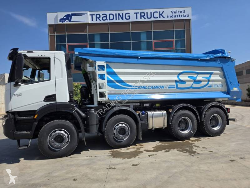 شاحنة Iveco