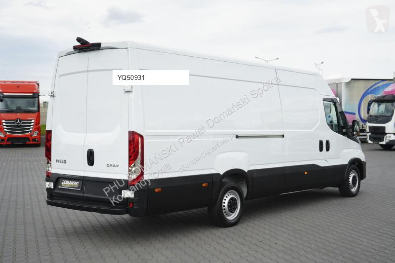 Samochód dostawczy Iveco / DAILY / 35S14 / 2,3...