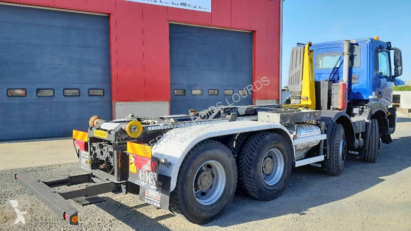 شاحنة Iveco