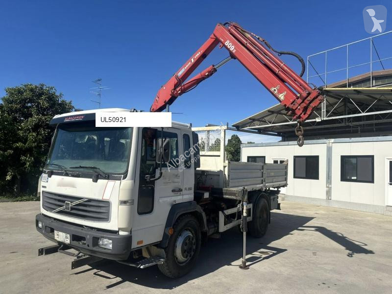 Camion Volvo V809