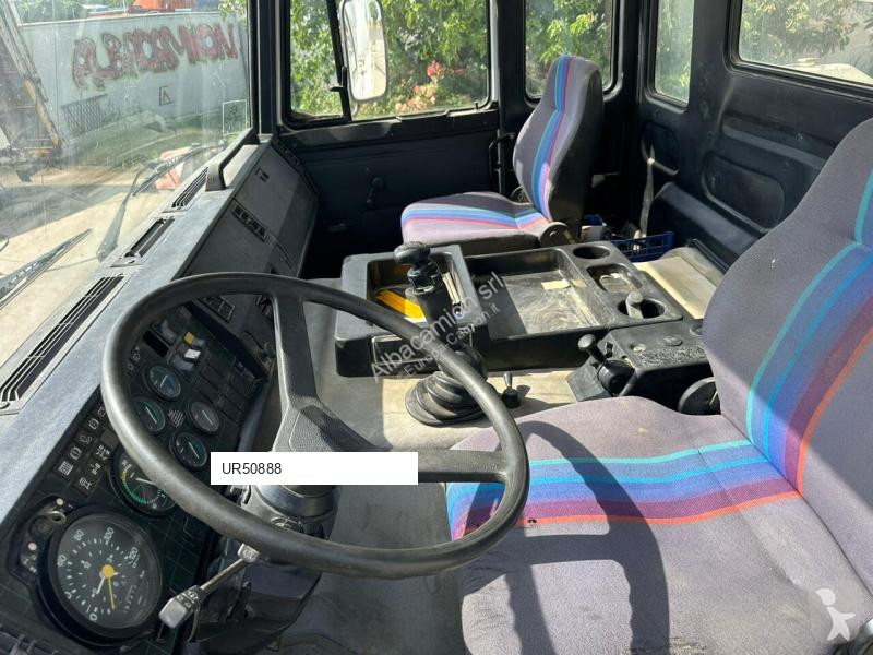 شاحنة Iveco