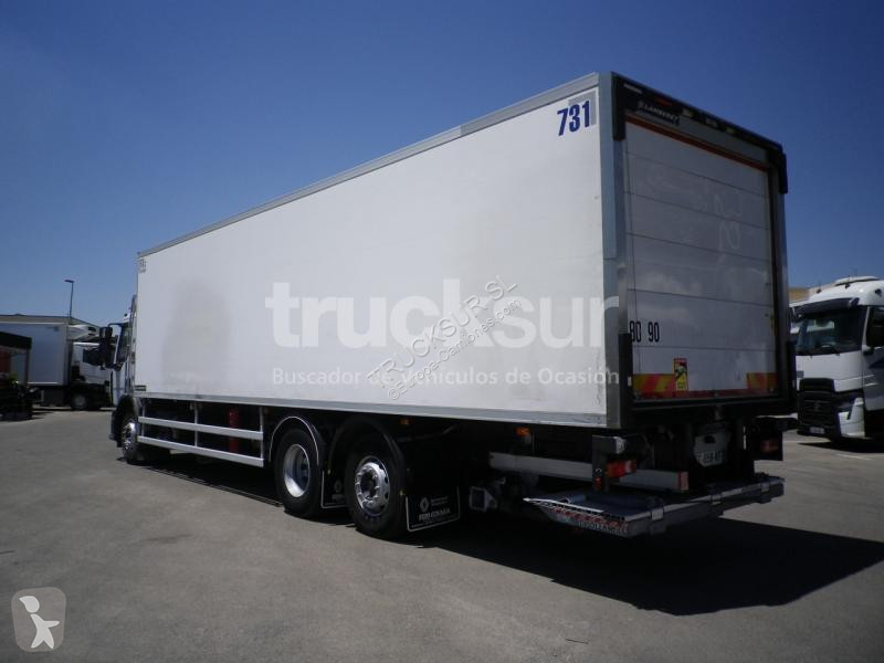 شاحنة Renault ejes 6x2*4 D320.26