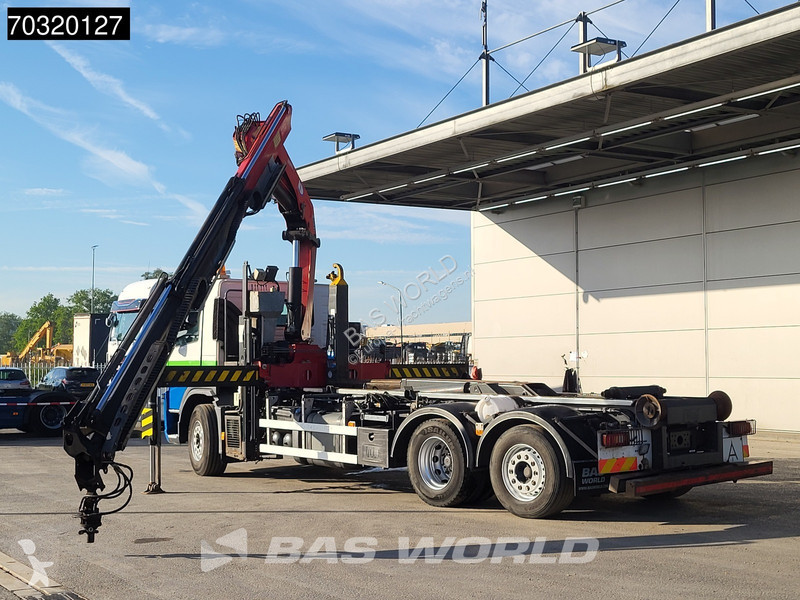 شاحنة Volvo FM 370 6X2 HMF 2200-K3 Kran Crane...