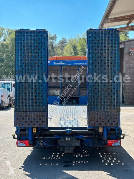 Camion MAN 35.360 8x2-4 BL Maschinentransporter...