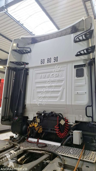 Tracteur Iveco 440S42
