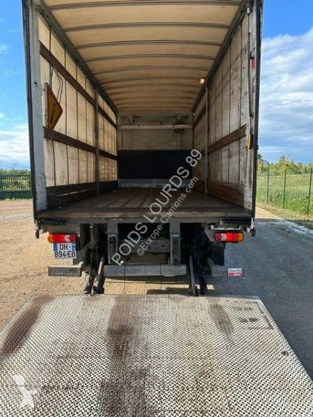 شاحنة Renault