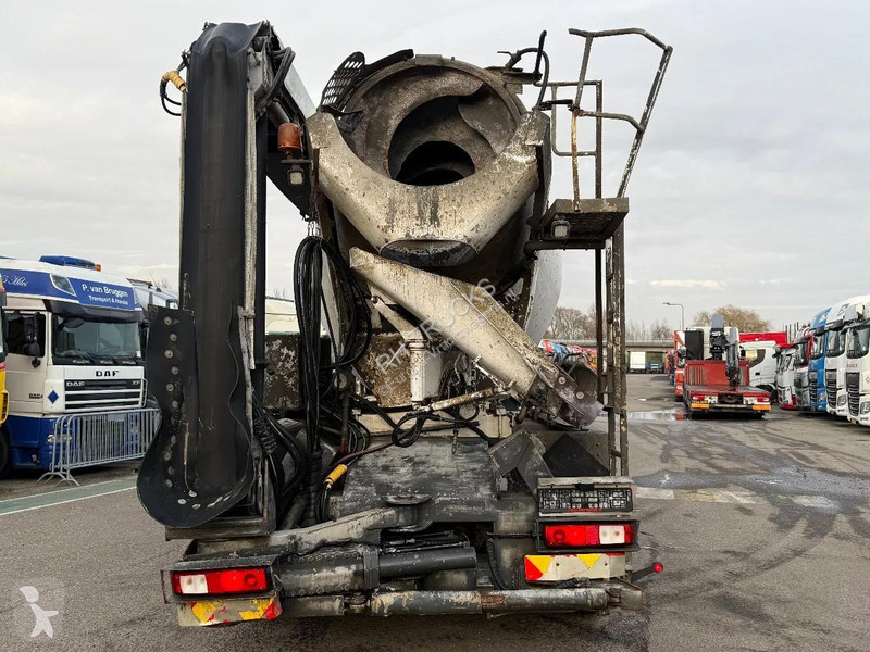 Betonárske zariadenie Renault C480 8X4 BELT +...