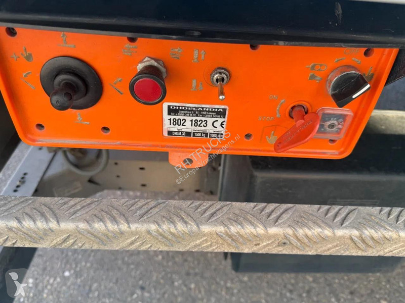 شاحنة Volvo 250 GESLOTEN BAKWAGEN + KLEP
