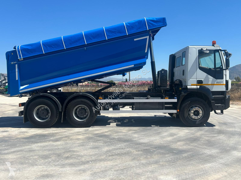 شاحنة Iveco TRAKKER AD260T36