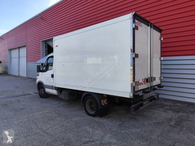 شاحنة Iveco