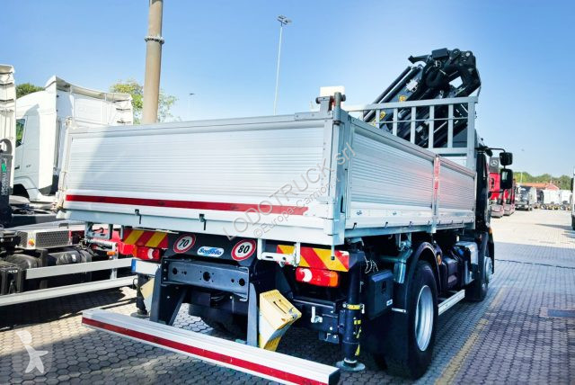 Camion Volvo FL