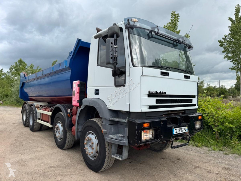 شاحنة Iveco 410E42