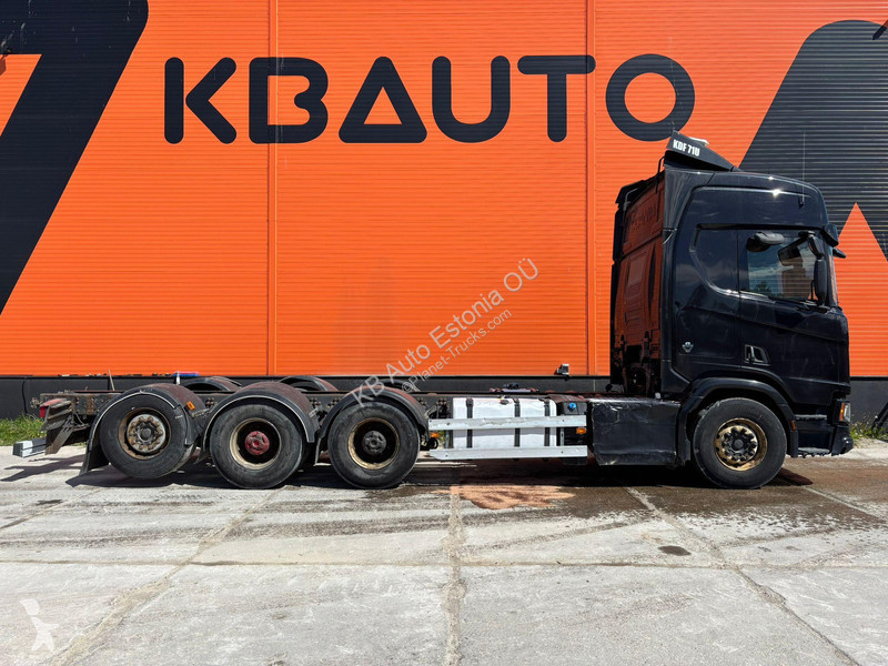 شاحنة Scania R 650 8x4*4 RETARDER / CHASSIS...