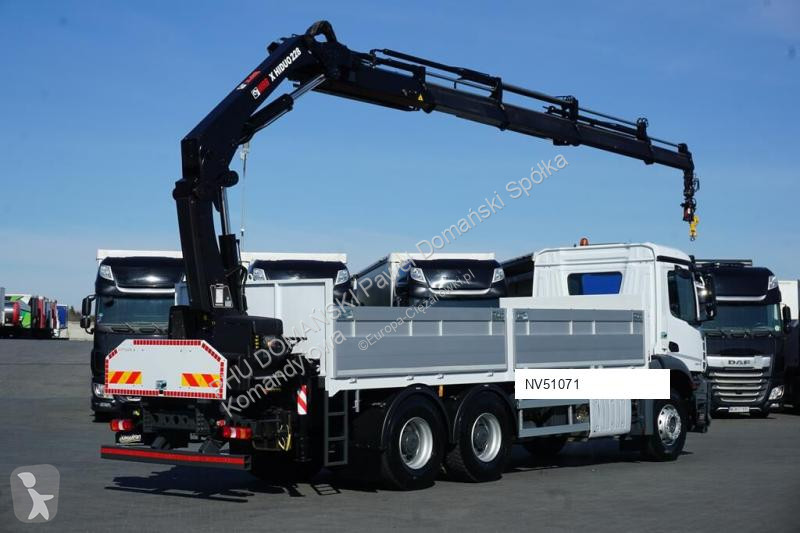 Camion Mercedes 228 E – 4