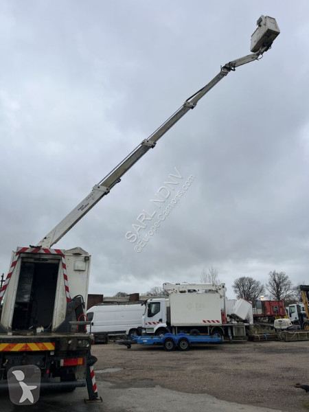 شاحنة Renault 370