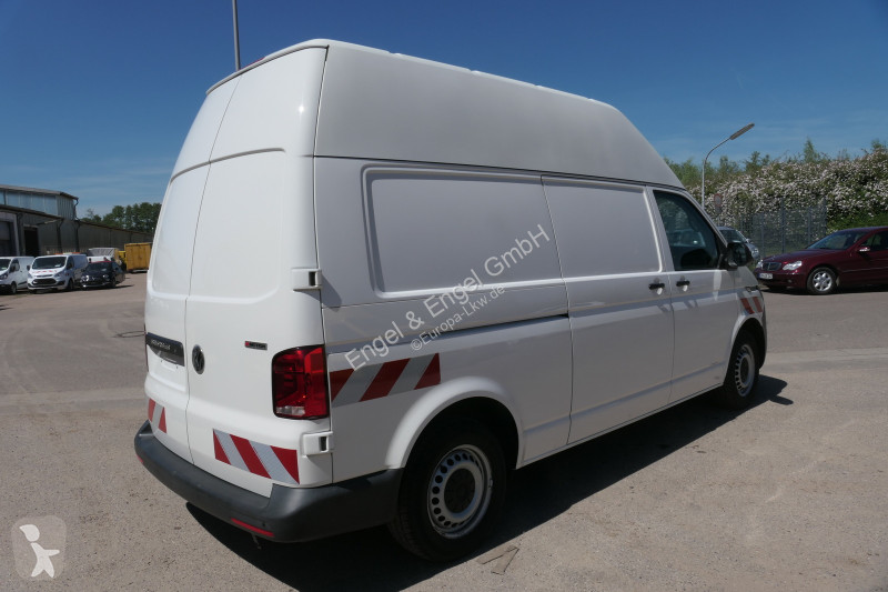 Véhicule utilitaire Volkswagen T6.1 Transporter...
