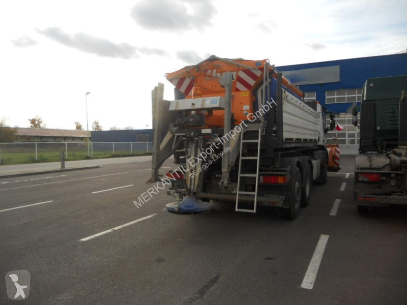 شاحنة Iveco + Anhänger + Schiebenschild +...