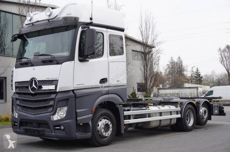 Mercedes  truck