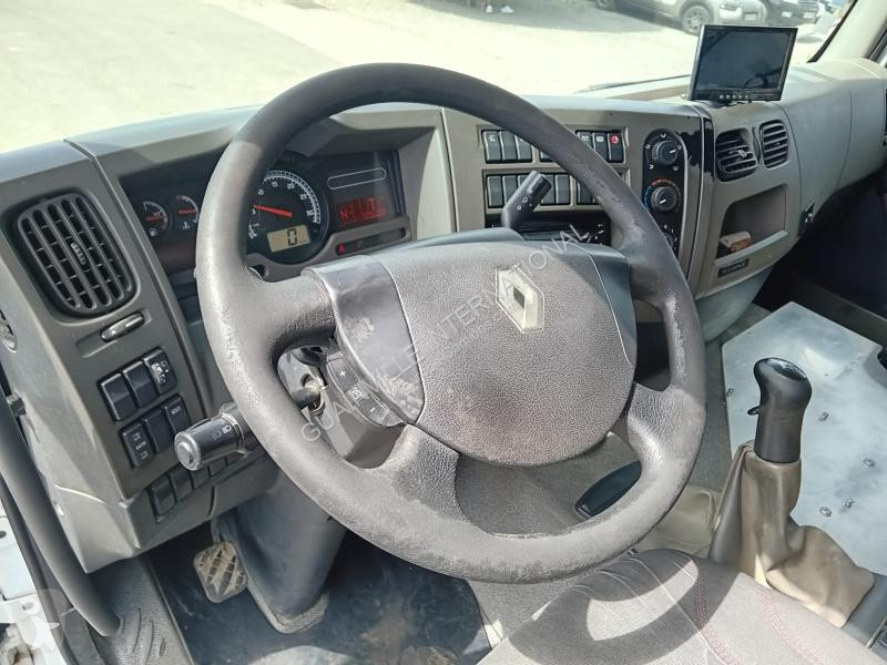 شاحنة Renault 320 DXI