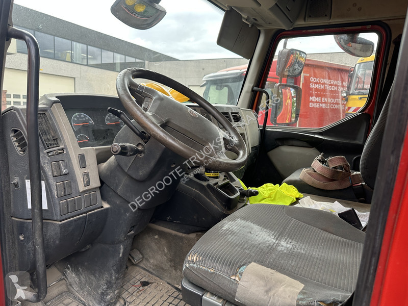 شاحنة Volvo FL 240