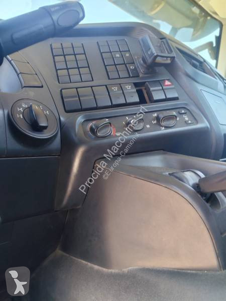 شاحنة Iveco