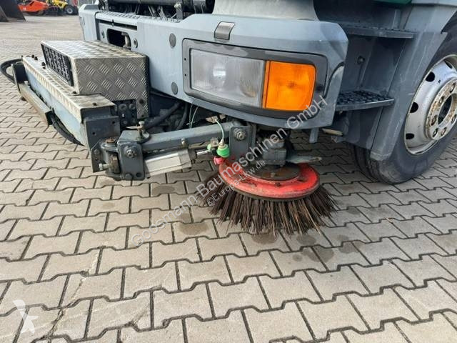 Veicolo per la pulizia delle strade MAN M Serie...