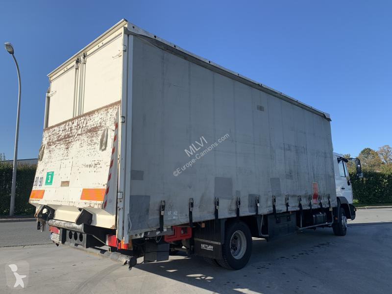 Camion MAN 12.220