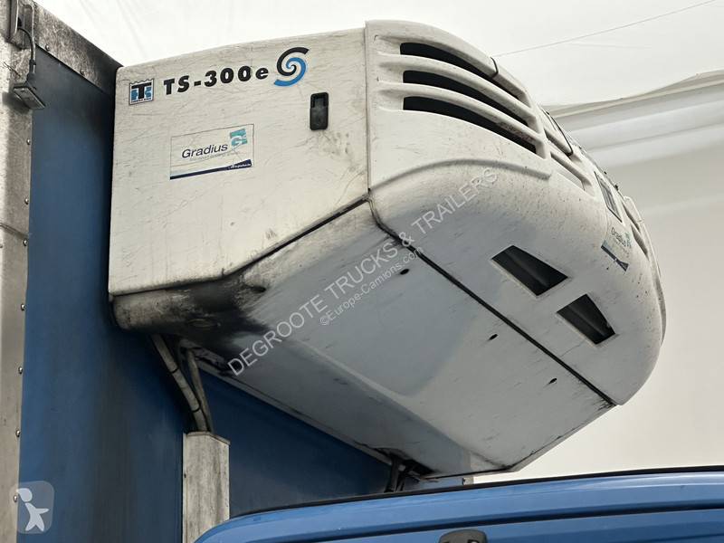 شاحنة Scania 230