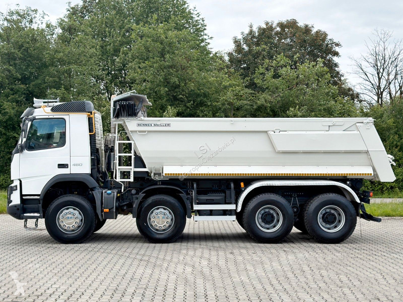 شاحنة Volvo 460 * Kipper * TOPZUSTAND / 8x4 !