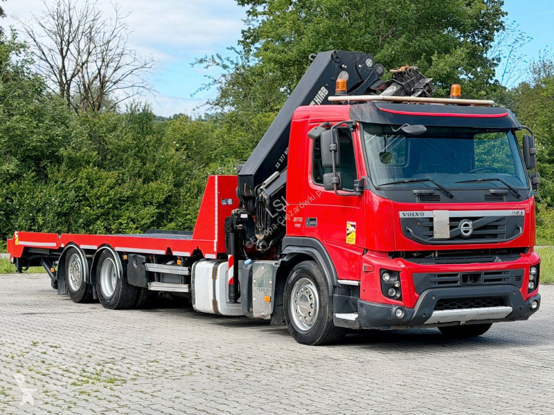 شاحنة Volvo 370 * Abschleppwagen 7,90m * KRAN/FUNK