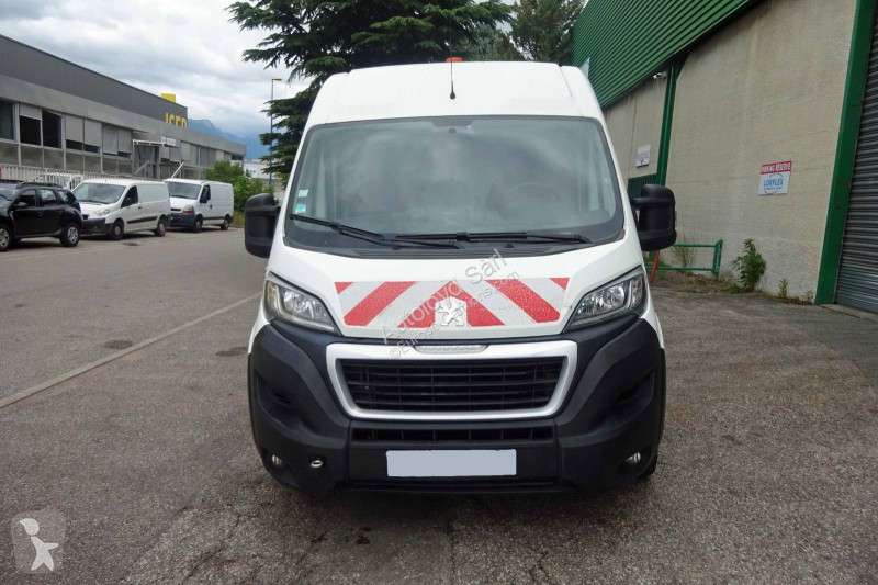 Véhicule utilitaire Peugeot BOXER 2,0 HDI 130