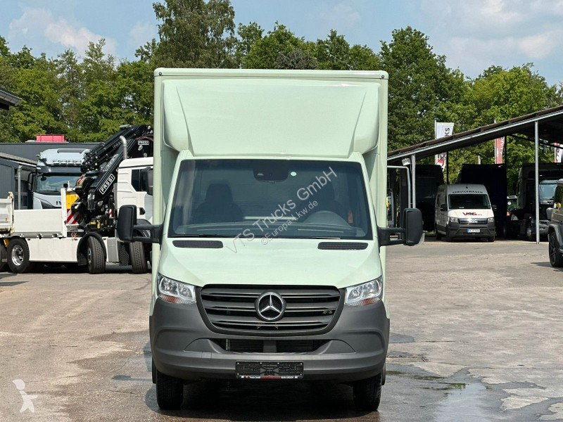 Lastbil Mercedes 519 CDI CAZOO...