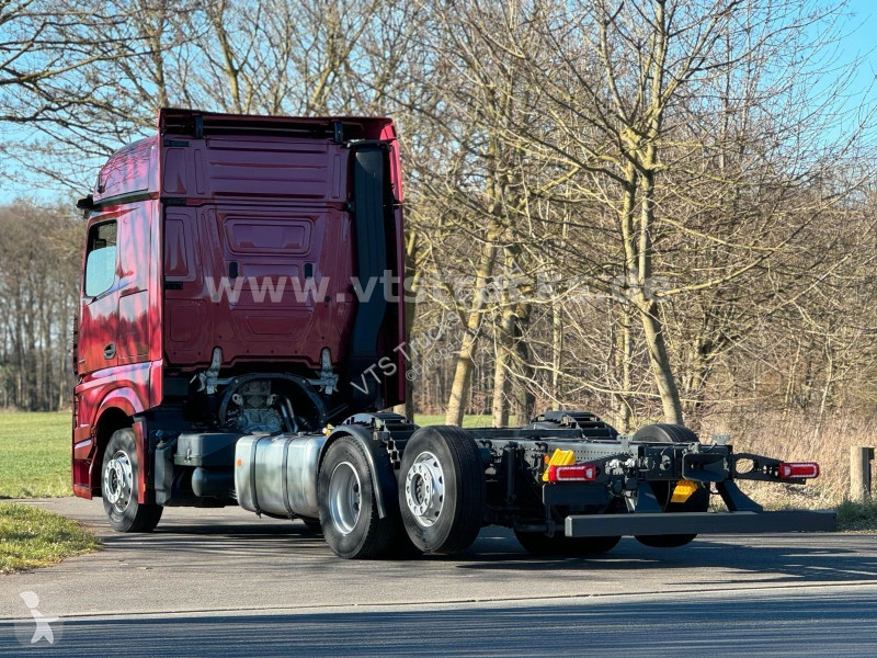 شاحنة Mercedes 2551 L 6x2...