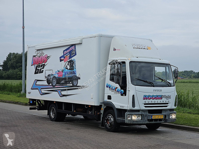 شاحنة Iveco 80E17 EUROCARGO