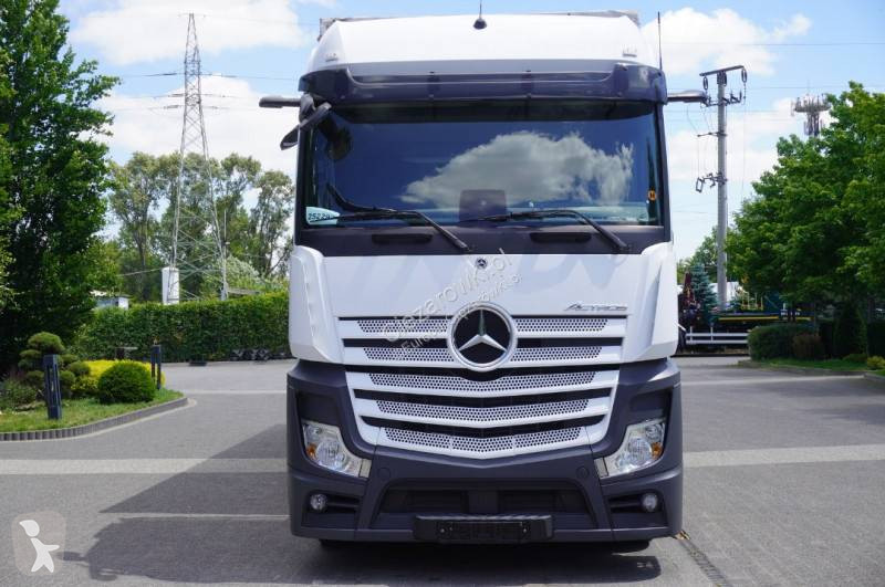 شاحنة Mercedes