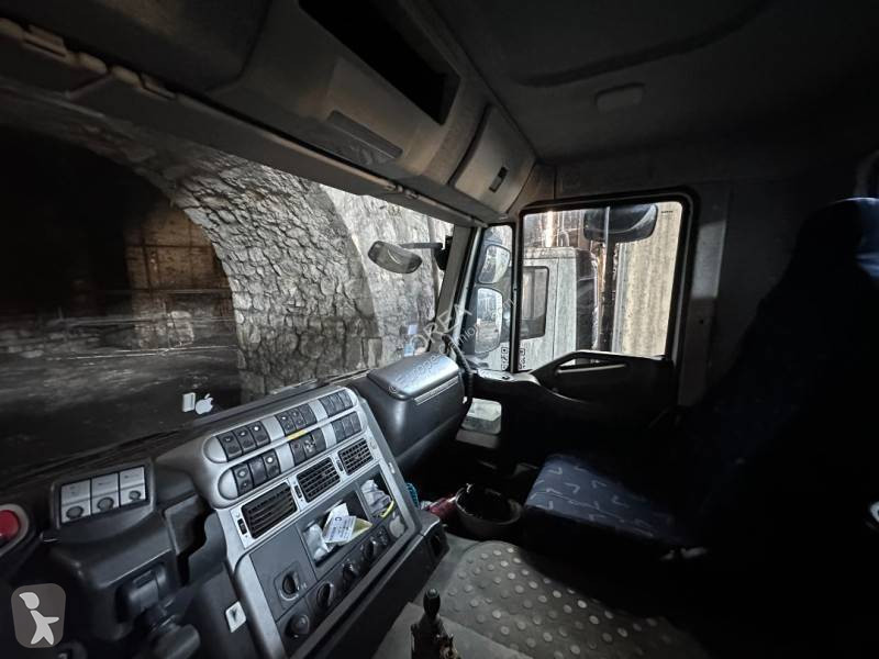 شاحنة Iveco