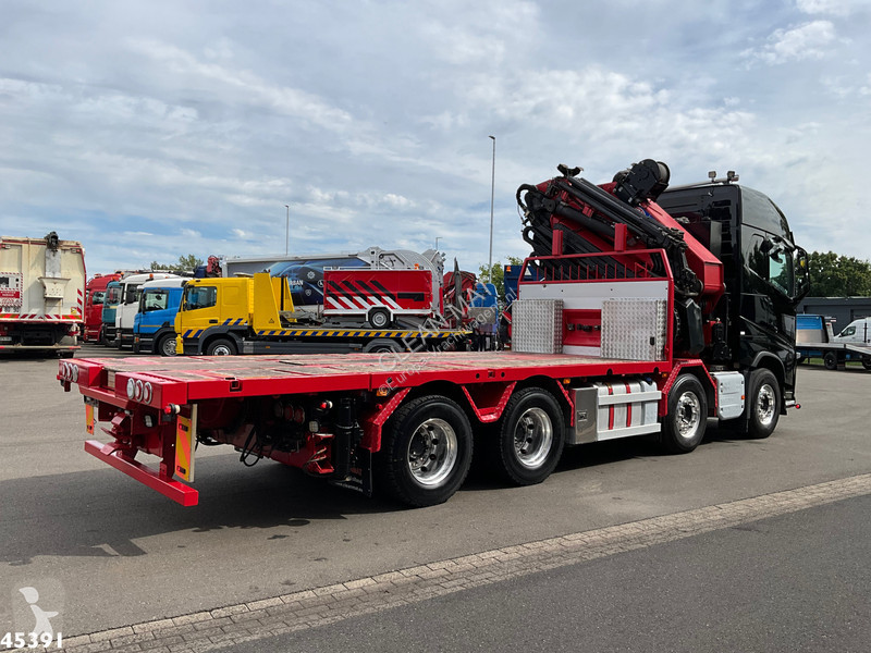 شاحنة Volvo 540 8x4 HMF 85 Tonmeter laadkraan +...