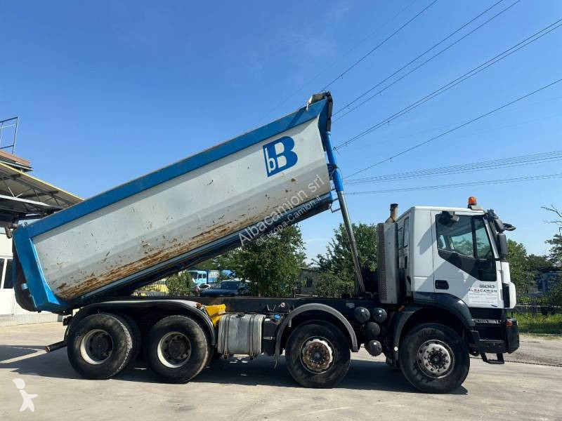 شاحنة Iveco