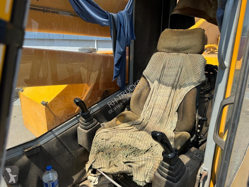 شاحنة MAN 33.430 6X4 EURO 3 + LUNA GT-40/32...