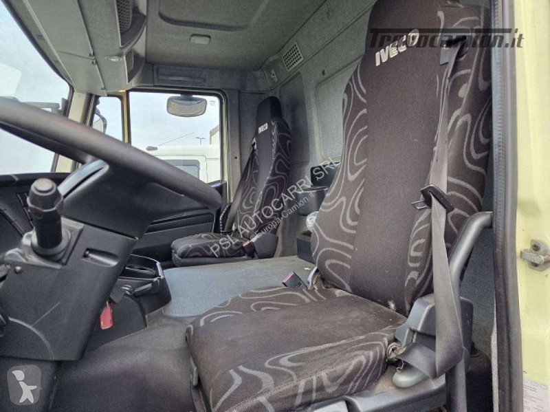 شاحنة Iveco AD 260S31