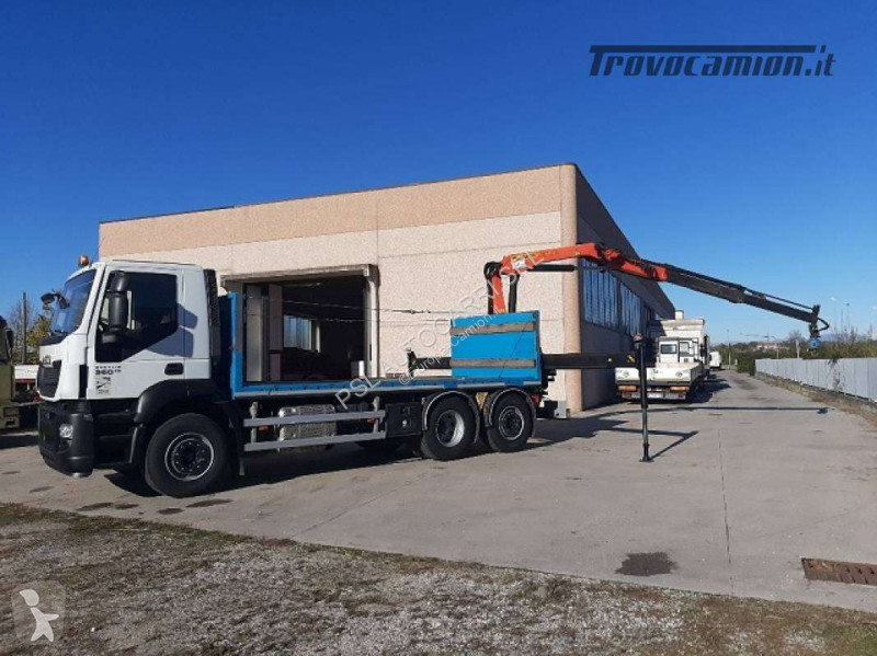شاحنة Iveco AD 260S36 6x2